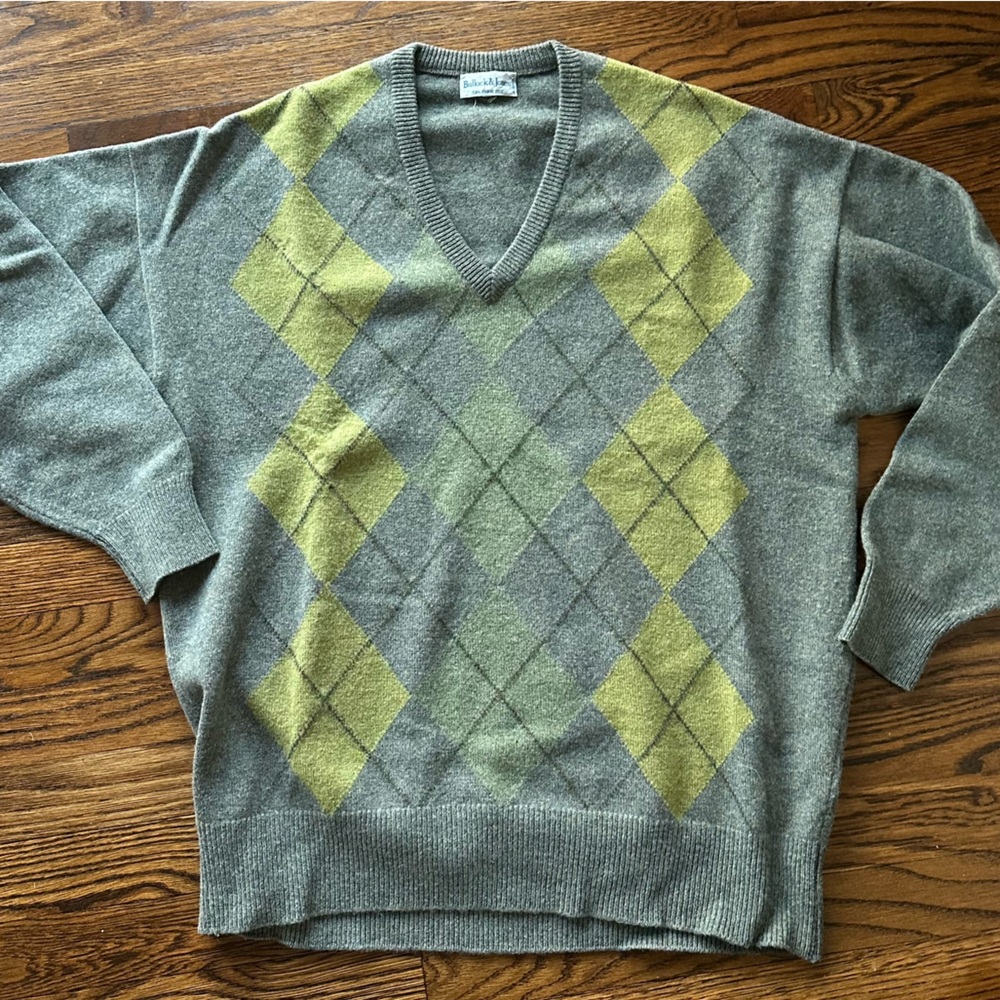 Bullock & Jones Classic Luxury LambsWool Argyle V-Neck Wool Sweaters Vintage